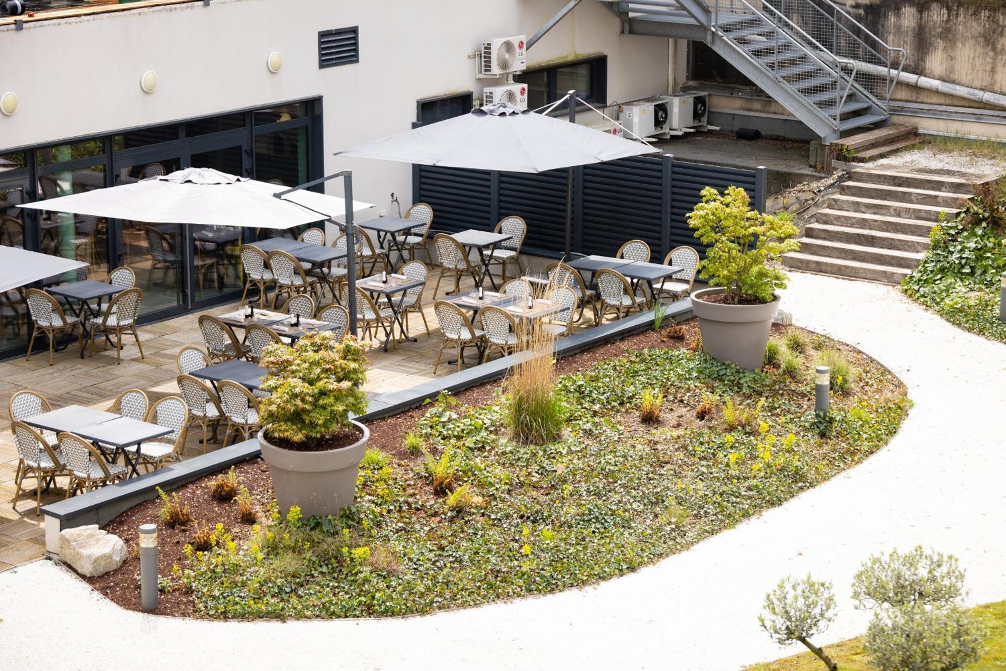 Campanile Limoges Centre - Gare Hotel Exterior photo